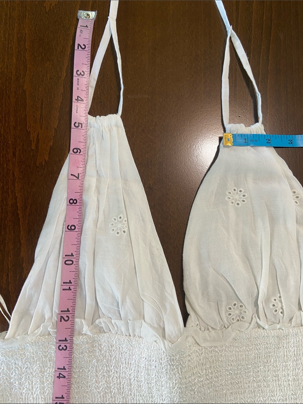 Urban Outfitters Millie White Eyelet Smocked Romper, size L. NWT - Picture 13 of 16